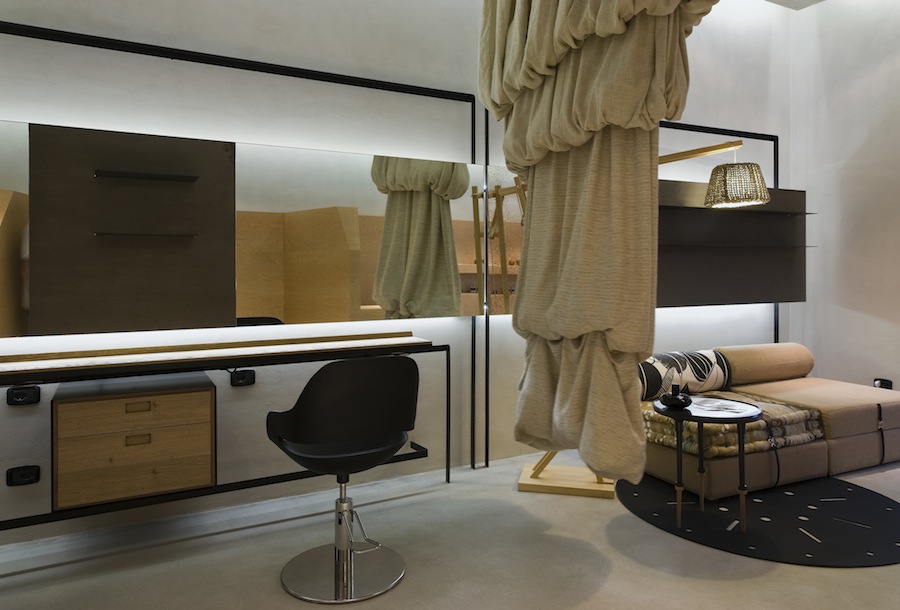 Fhra Hair Style Salon by Simone Subissati Studio - Courtesy of Simone Subissati.