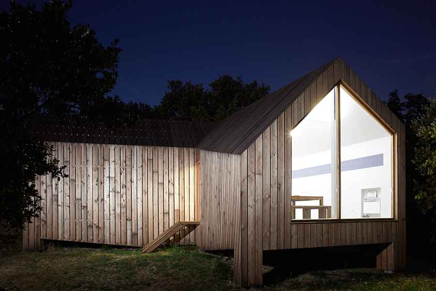 h2o architectes: La Cabotte wine-hub