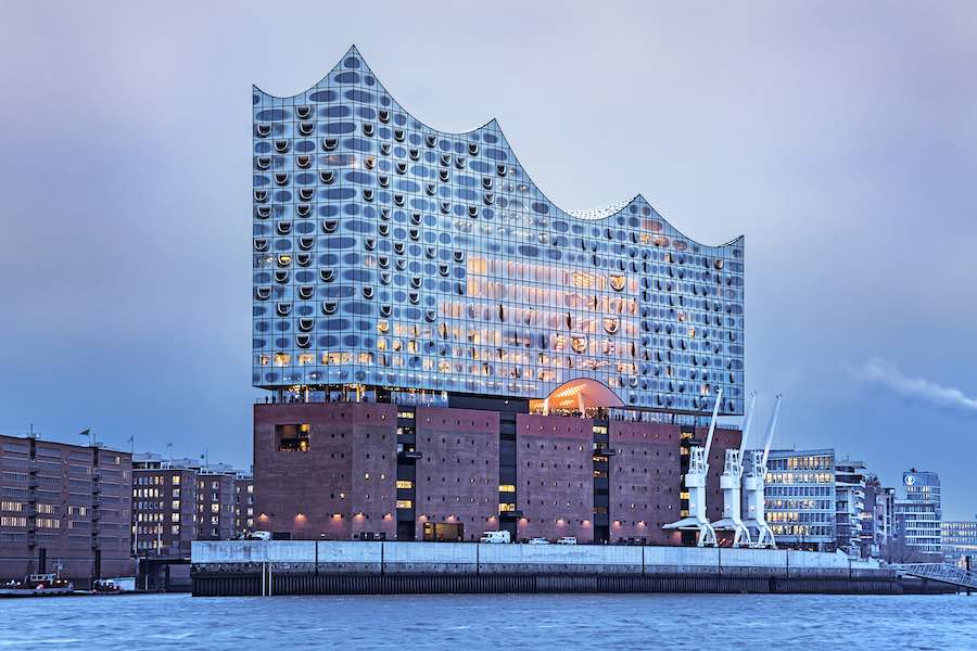 10 ARCHITECTURE PROJECTS INAUGURATING THIS YEAR: Elphilarmonie by Herzog & de Meuron, Hamburg - Photo by This Raetzke.