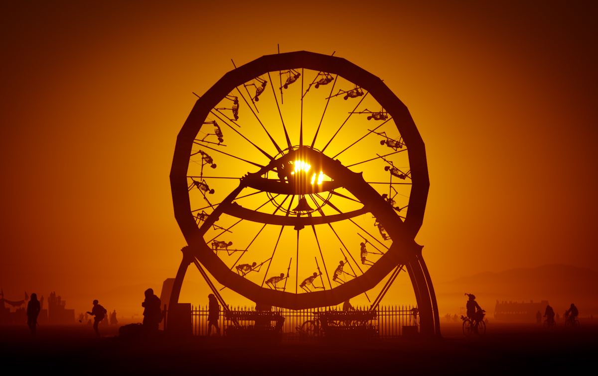 Charon Spinning wheel - Photo by by Gerald Oskoboiny.