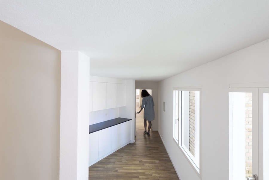 Svizzera 240: Home Tour. Photo by Christian Beutler/KEYSTONE - Courtesy of the Switxerland Pavilion.