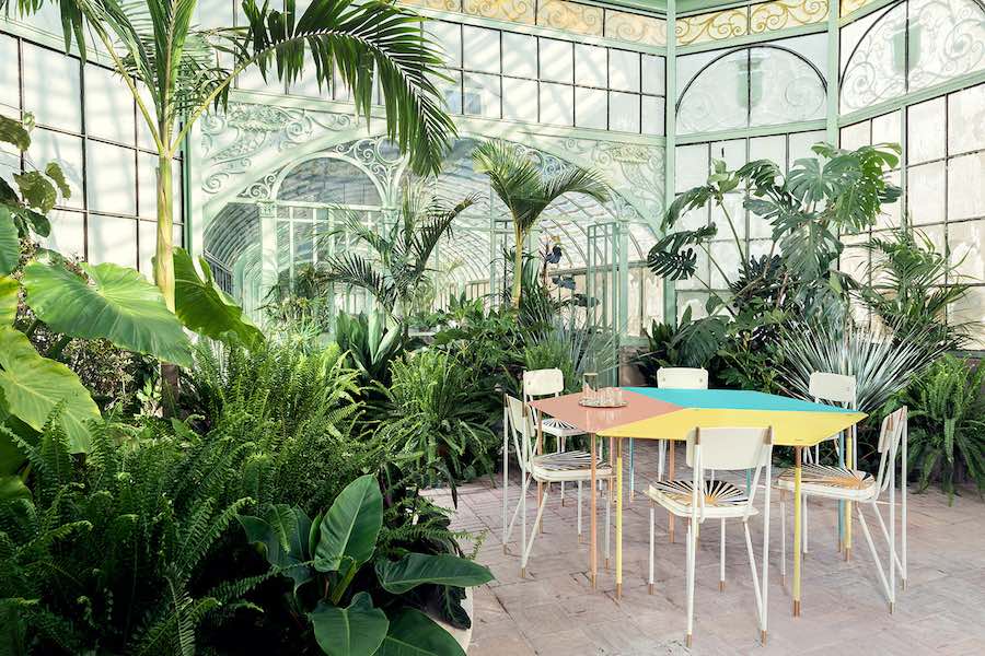 15 vibrant outdoor furniture designs - Aquiloni collection by Derek Castiglioni - Photo by Maria Teresa Furnari.