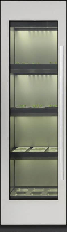 'Column Gardens': LG Indoor-Garden - ©LG USA