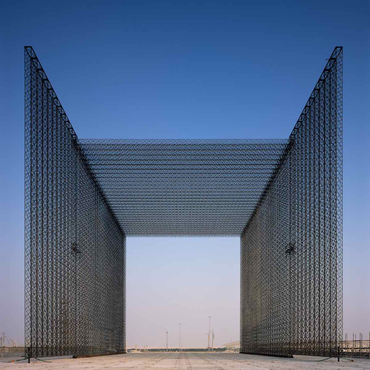 Asif Khan's ethereal portals for Expo 2020 Dubai - Photo by Helene Binet, courtesy of Asif Khan design studio.