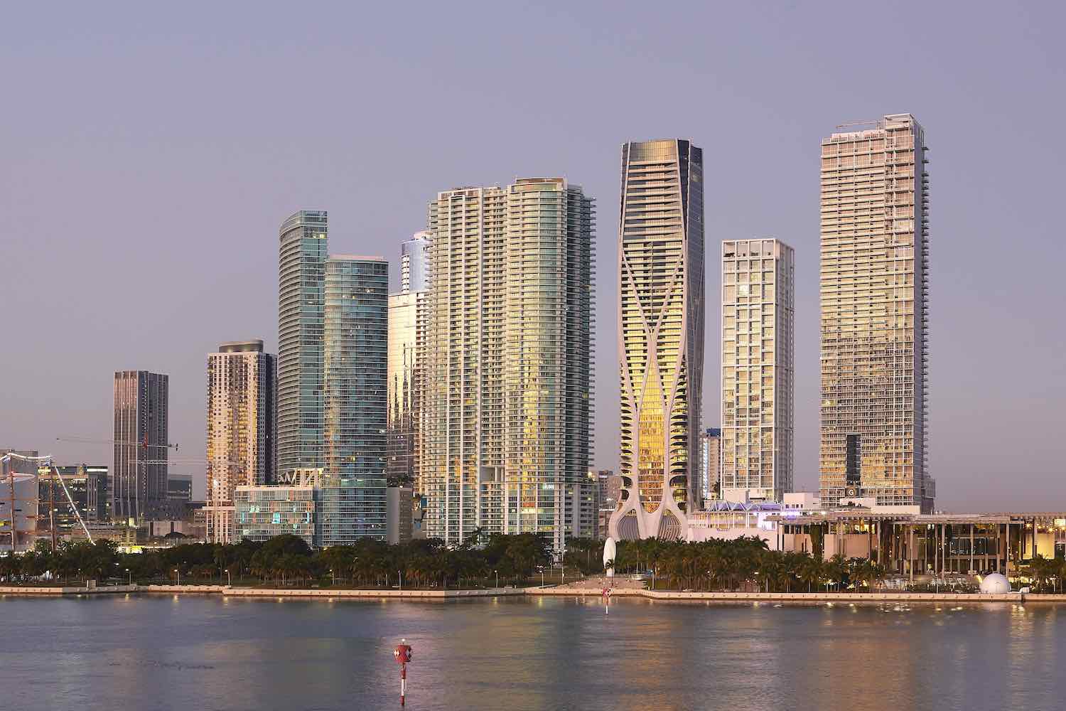 One Thousand Museum skyscraper by Zaha Hadid Architects in Miami - Photo ©Hufton+Crow.