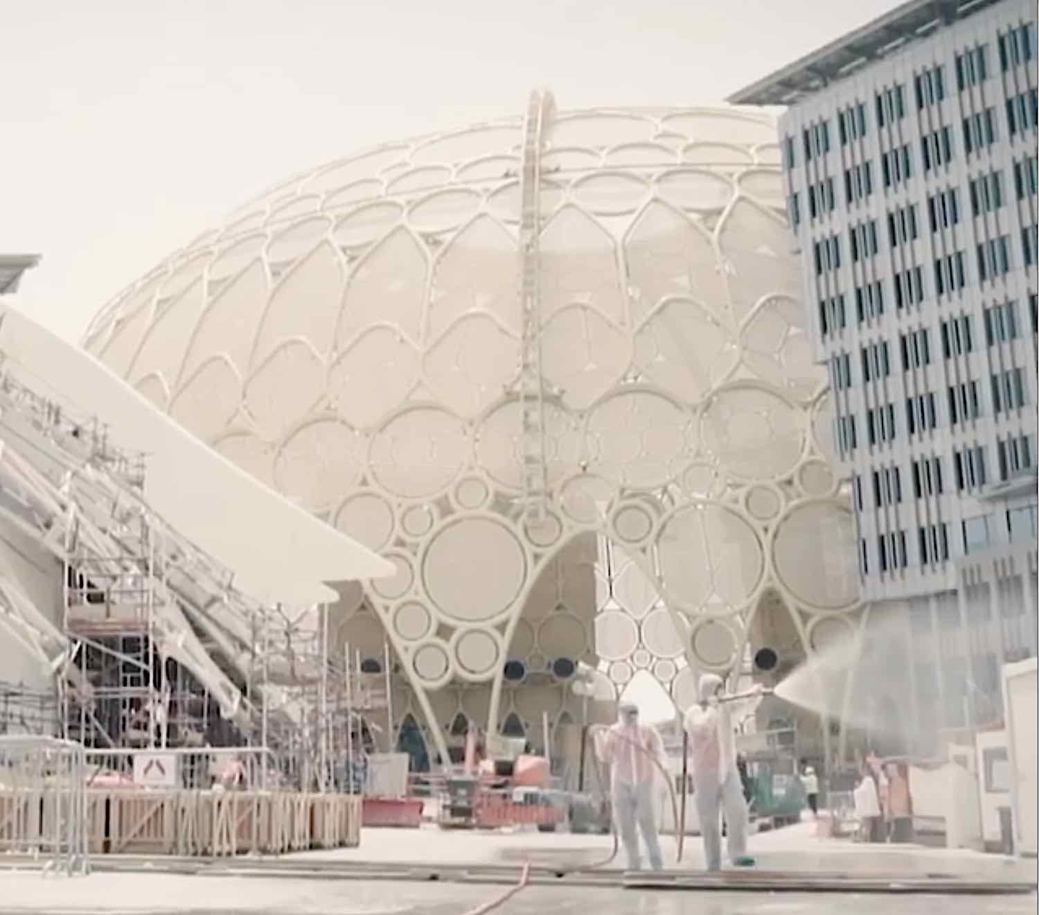 Sanification of the construction site - Photo via IG by @expo2020dubai