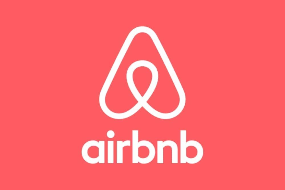 AirBnB© Logo.
