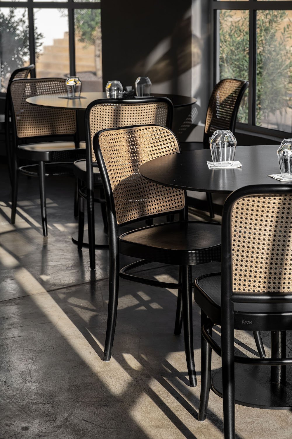 Kettles Café Bistro Bar by DAAA Haus in Malta - Photo by David Zammit, courtesy of DAAA Haus.