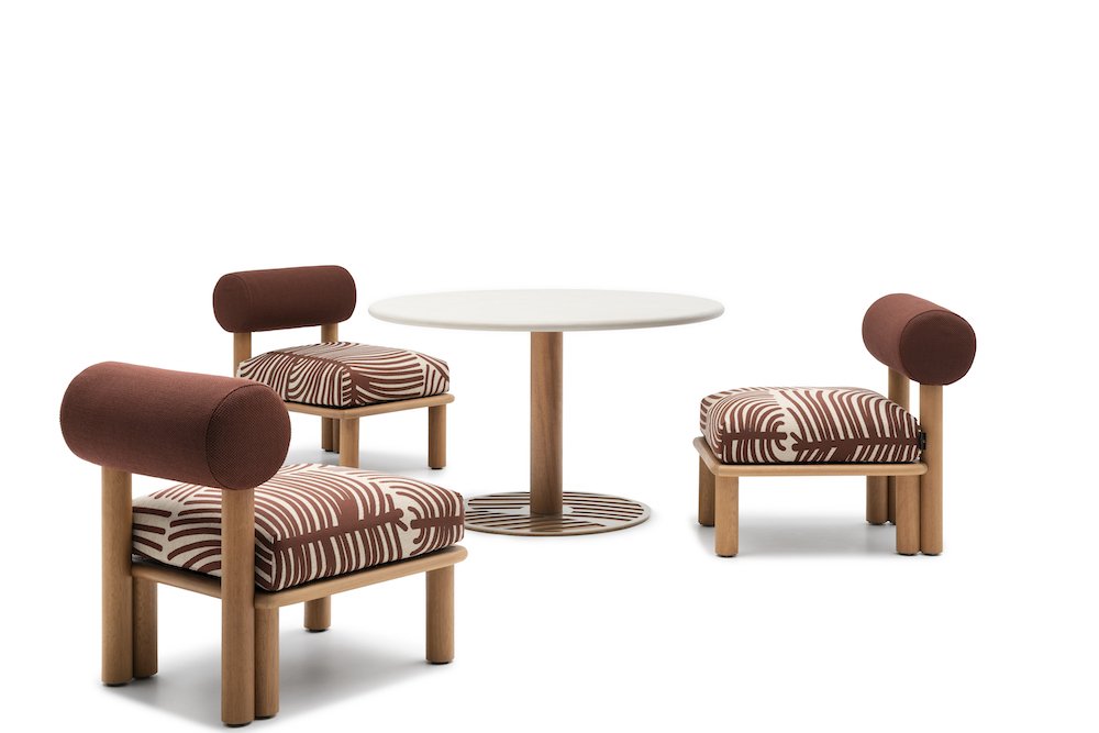 GHAF TEA TABLE and MAITHA LOUNGE CHAIRS by Jwana Hamdan - Credits ph. Luca Argenton