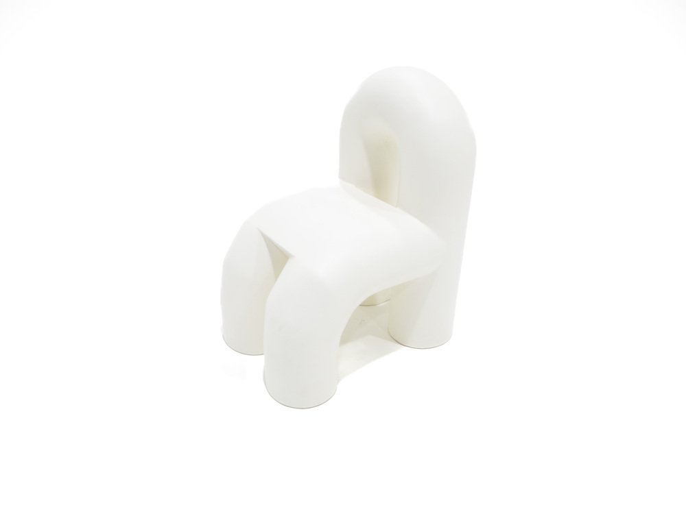 Kuthub Chair by Dachah Studio - Courtesy of Dubai Design Week 2023.