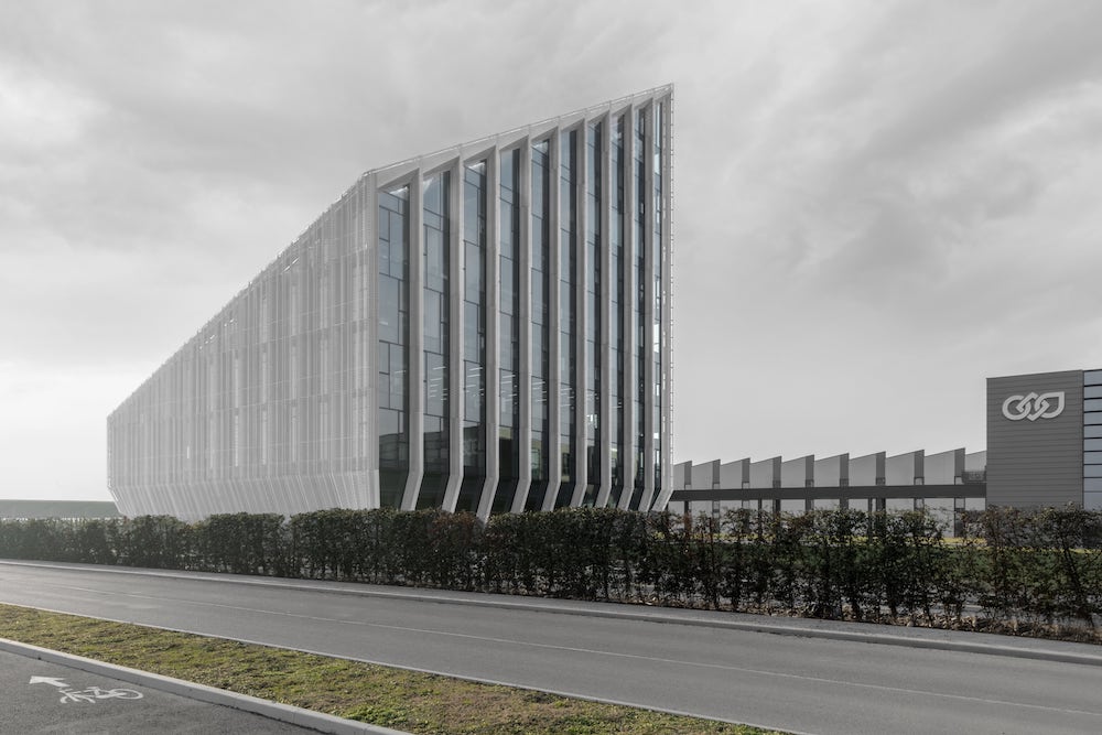 Bonfiglioli HQs by Peter Pichler Architecture - Photo by © Gustav Willeit, courtesy of Peter Pichler Architecture.