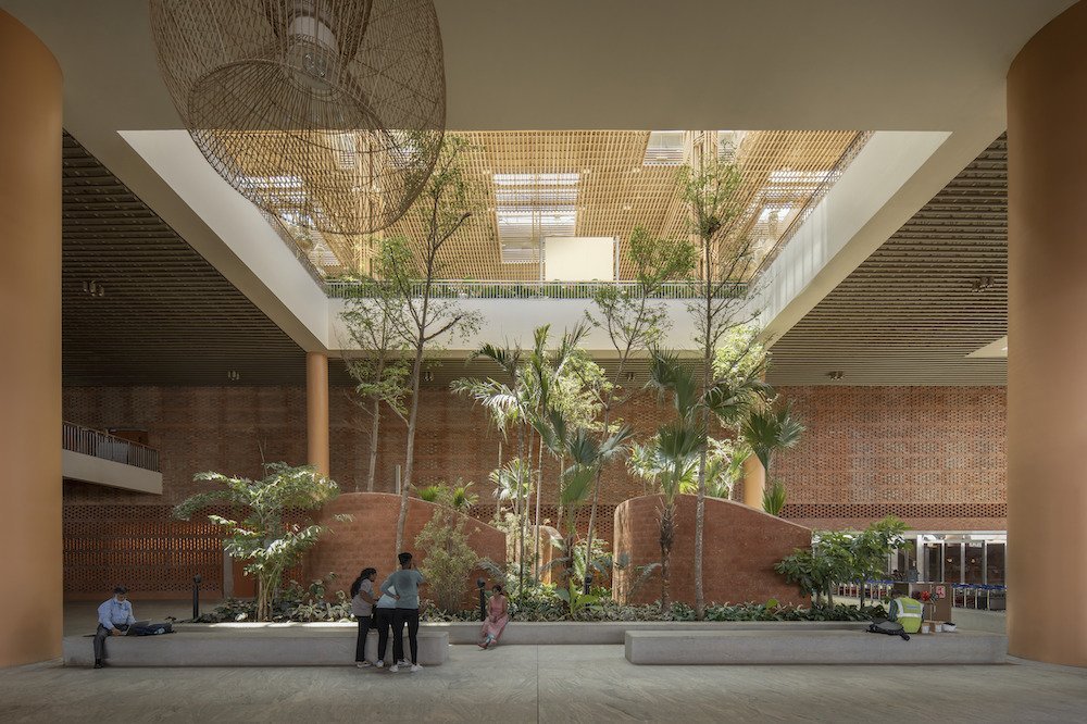 SOM's Terminal 2 of Bangalore Airport - Photo by Ar. Ekansh Goel © Studio Recall.
