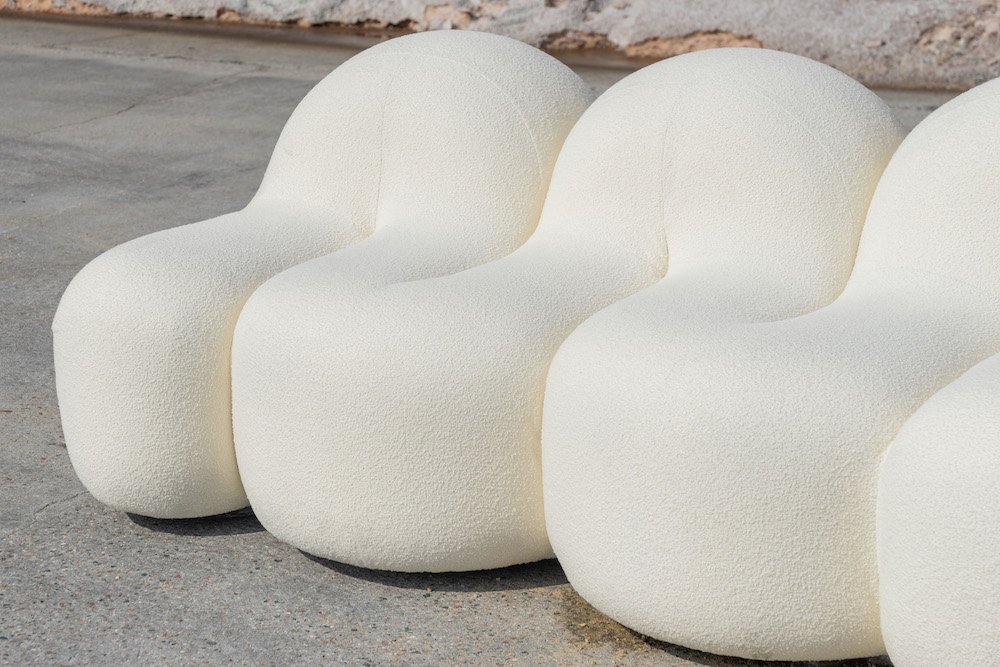 Glove Couch by Thehighkey - Courtesy of Thehighkey.