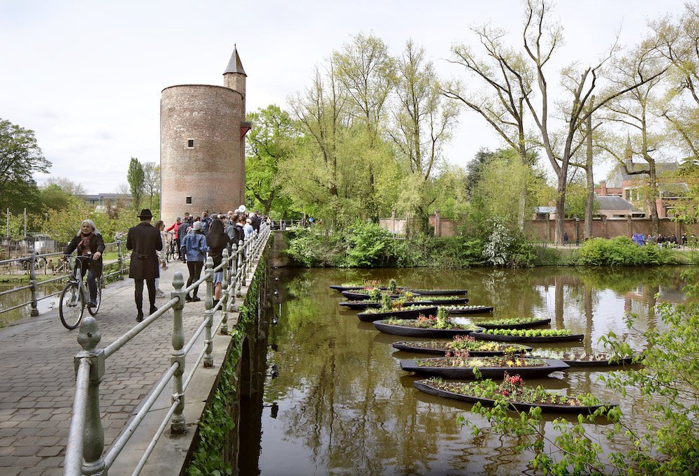 Grains of Paradise installation by Sumayya Vally at Bruges Triennial 2024 - © Filip Dujardin.