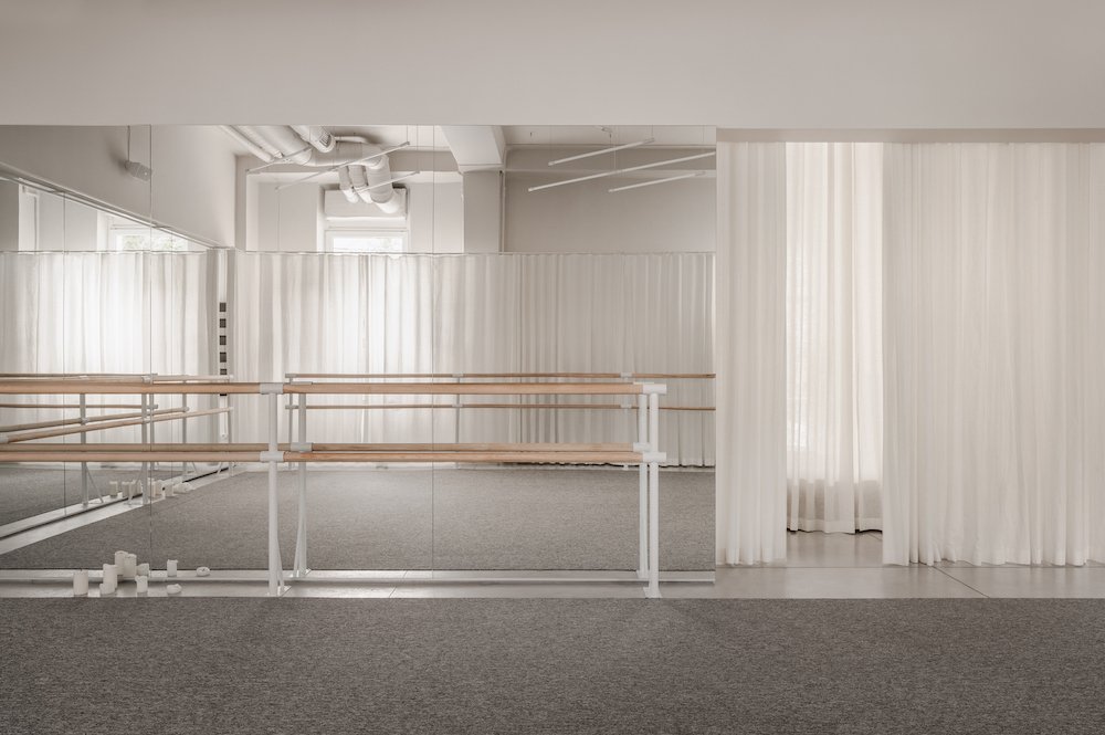 STAN yoga and barre studio by Dubrovska Studio in Kyiv - Photos by Yevhenii Avramenko, courtesy of Dubrovska Studio.