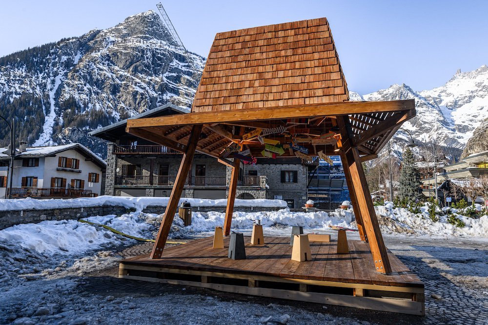 Di Li e Di Là exhibition at Courmayeur Design Week End 2025 - Photo by Giacomo Buzio.