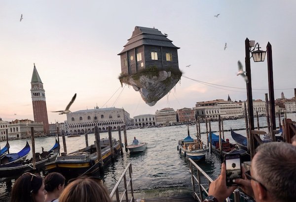 A floating synagogue in Venice