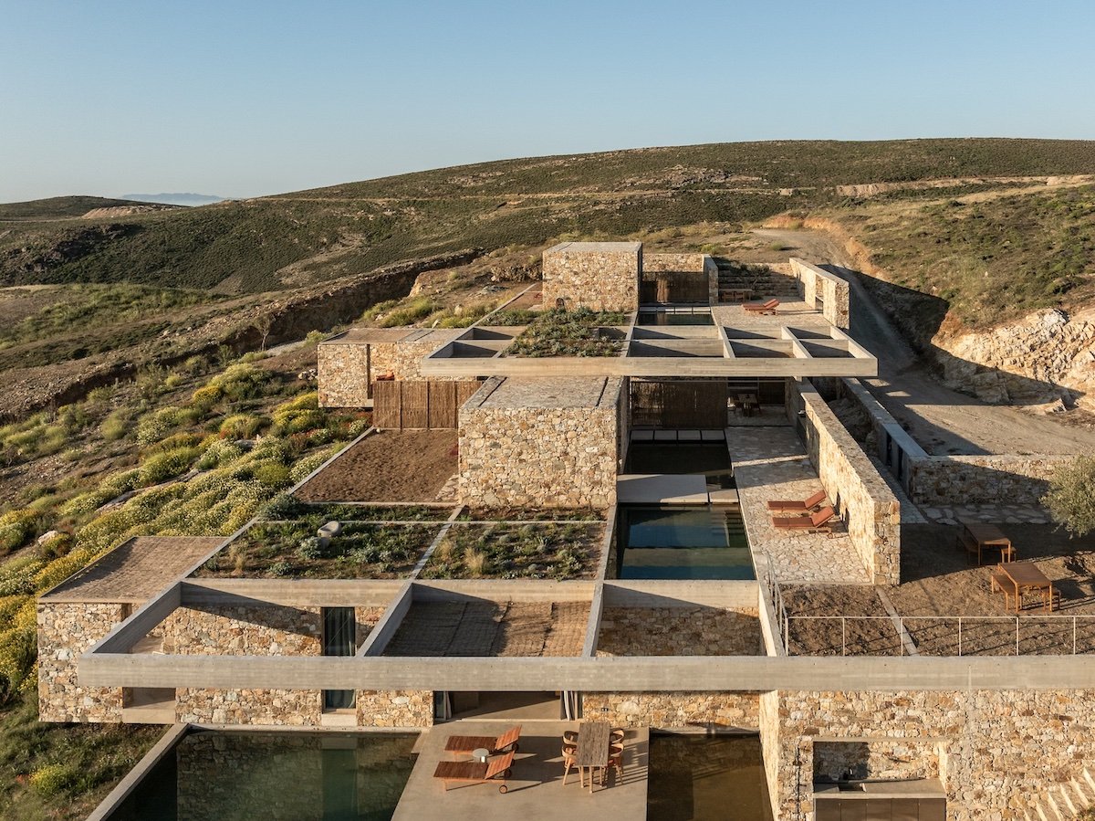 Perma Serifos retreat by Mold Architects - © Giorgos Sfakianakis.
