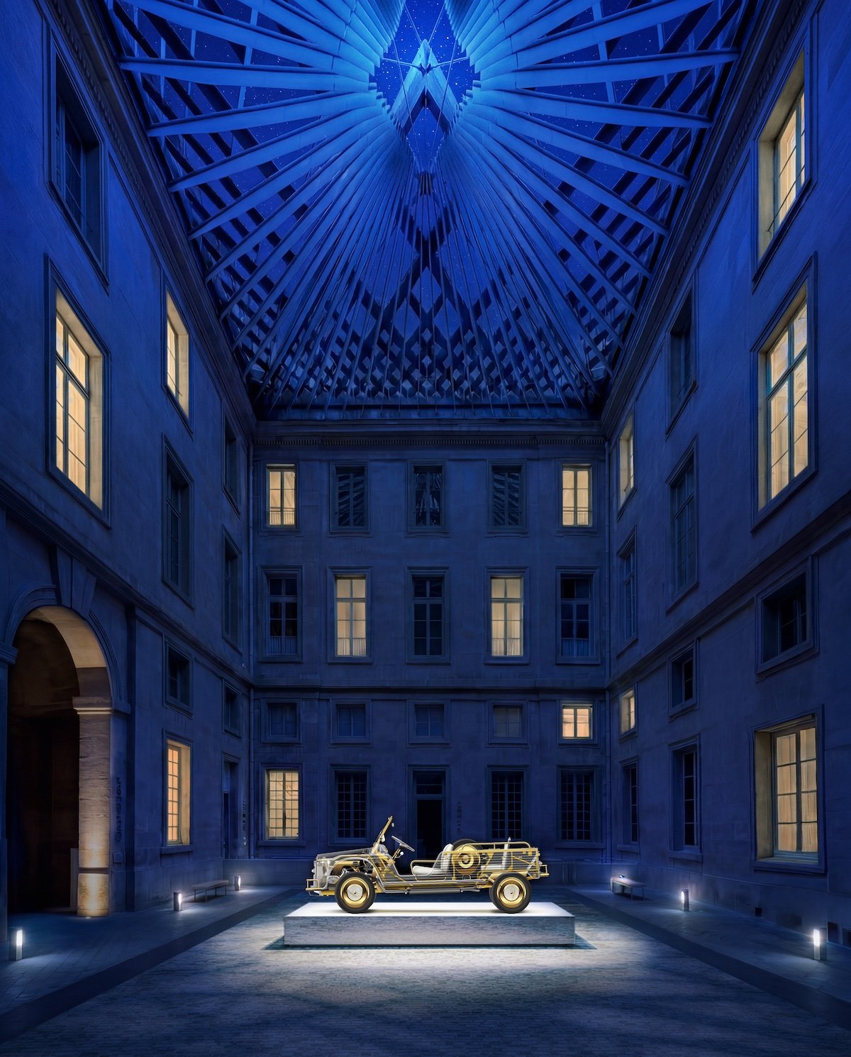 ASTRE MOBILE by Antoine Tauvel - Courtesy of Maison Lacmé.
