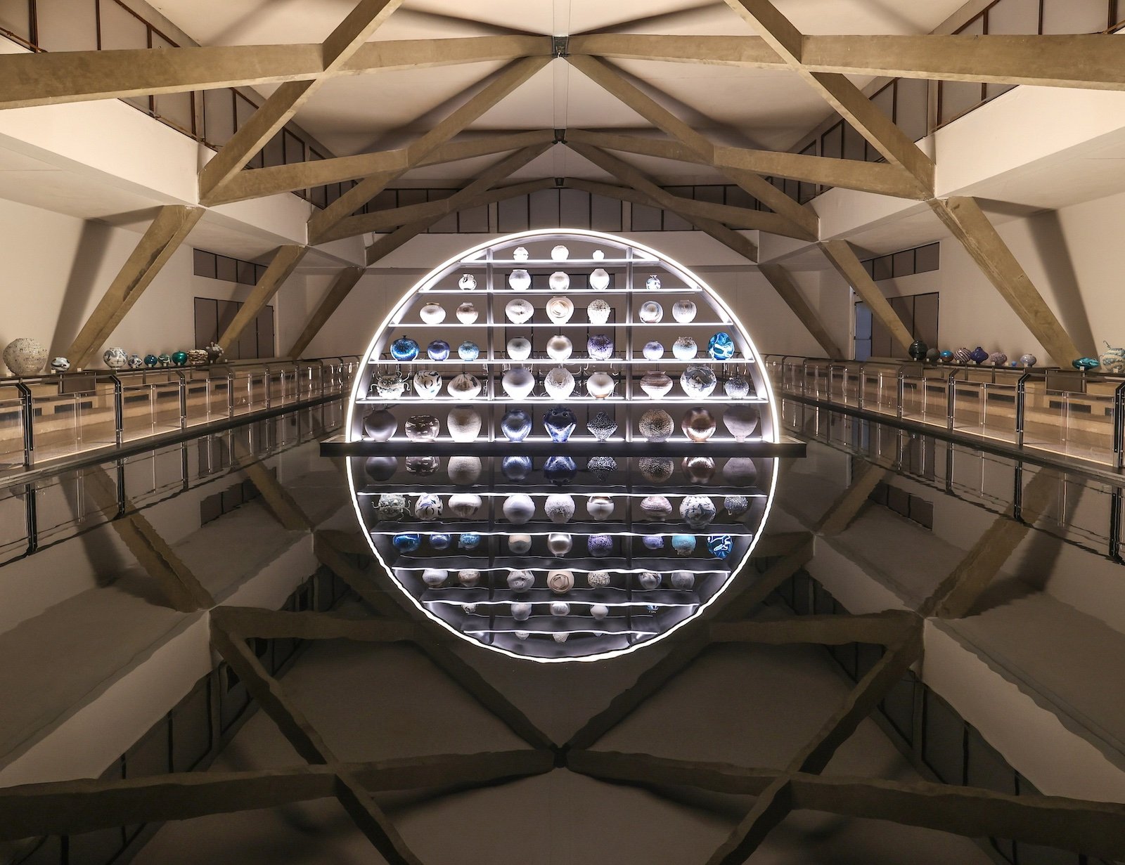 HOMO FABER 2026, A Full Moon installation installation by Es Devlin - Photo by Sophia Bennet, ©Michelangelo Foundation.