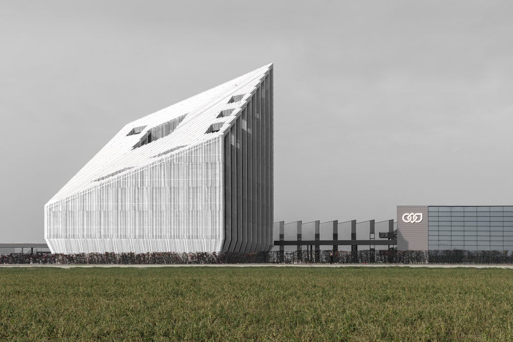 Bonfiglioli HQs by Peter Pichler Architecture - Photo by © Gustav Willeit, courtesy of Peter Pichler Architecture.