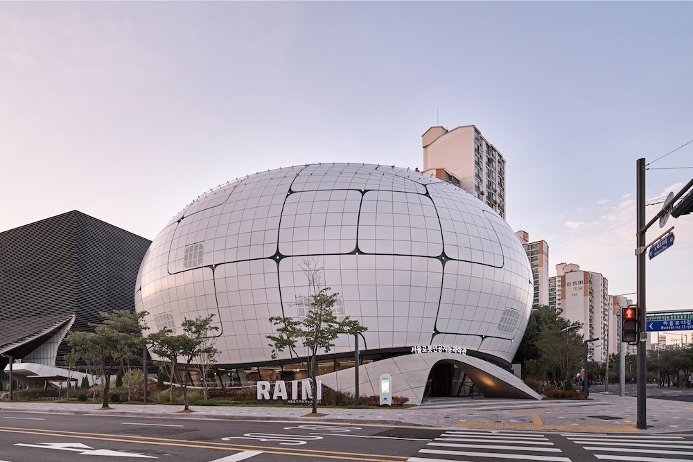 RAIM Robot & AI Museum by Melike Altınışık Architects in Seoul - ©Namsun Lee.