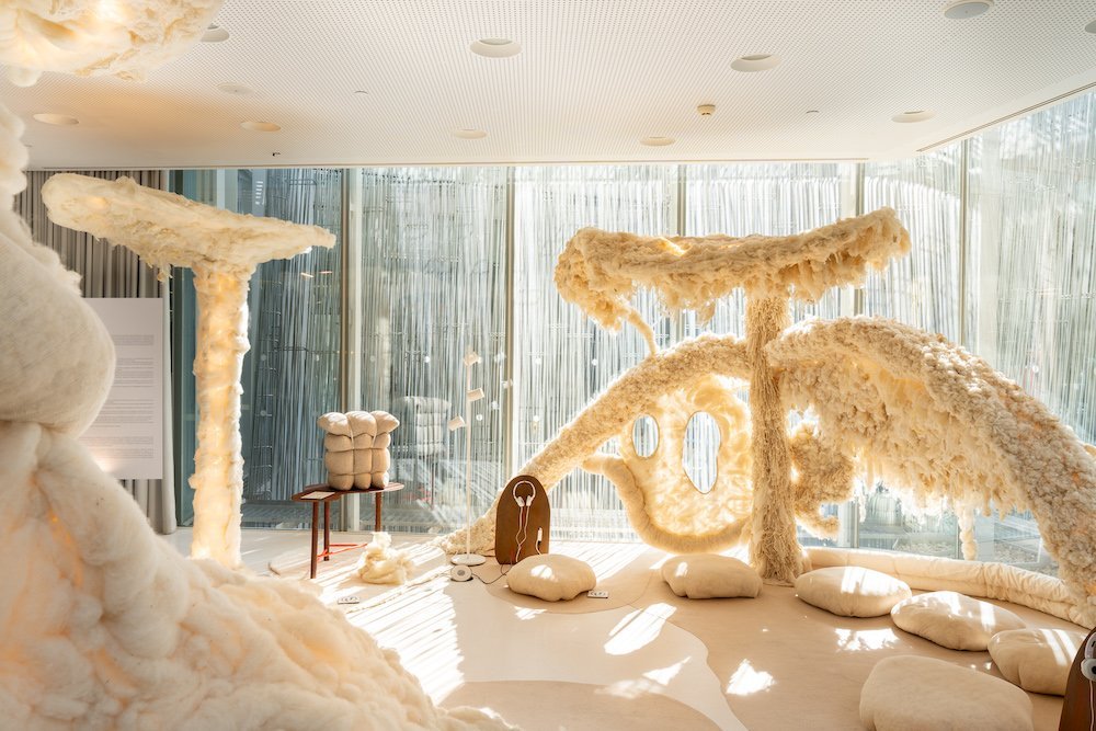 'Oro Blanco' installation at the 'Tejiendo Redes' exhibition - ©jorquera, courtesy of Madrid Design Festival 2025.