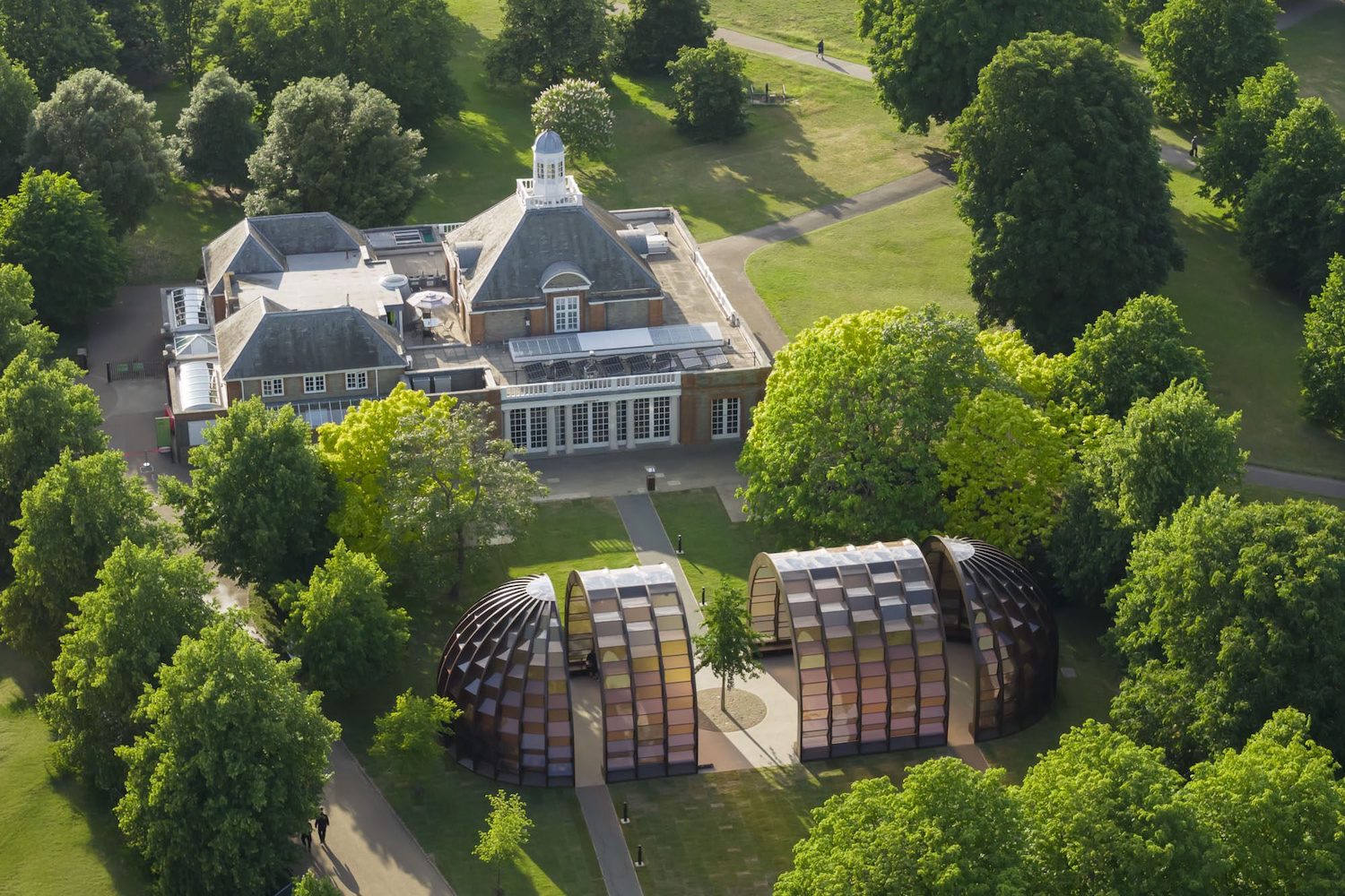 'A Capsule in Time' by Marina Tabassum - Photo by ©Iwan Baan, courtesy of the Serpentine Galleries.