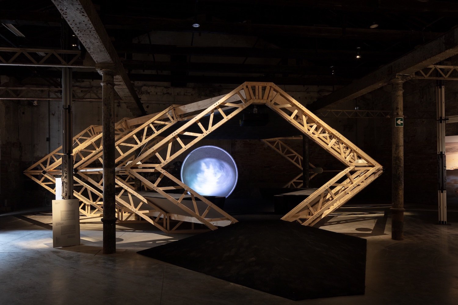 A Satellite Symphony - Photo by Luca Capuano, courtesy of La Biennale di Venezia.