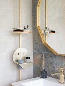Hilo by Adeline Michelotti.