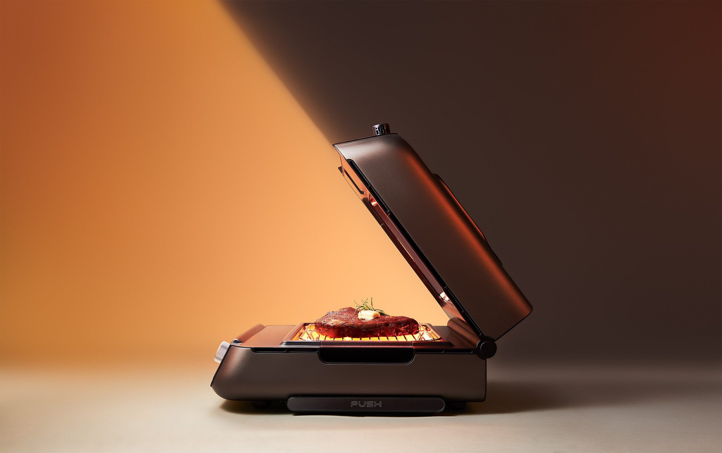 Cozytime Lumo grill at CES 2026 - Courtesy of Cozytime.